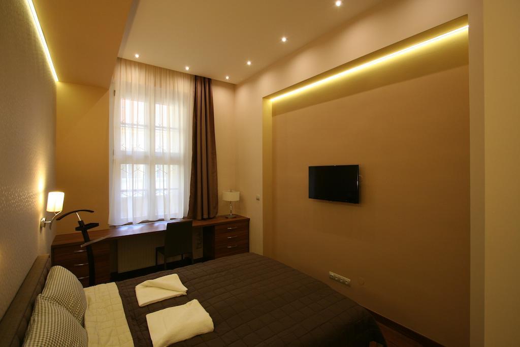 Nn Apartman Budapest Exteriör bild